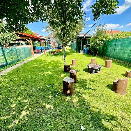 Apartman Sen Petrov Extérieur photo
