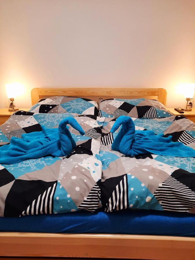 Apartman Sen Petrov Extérieur photo